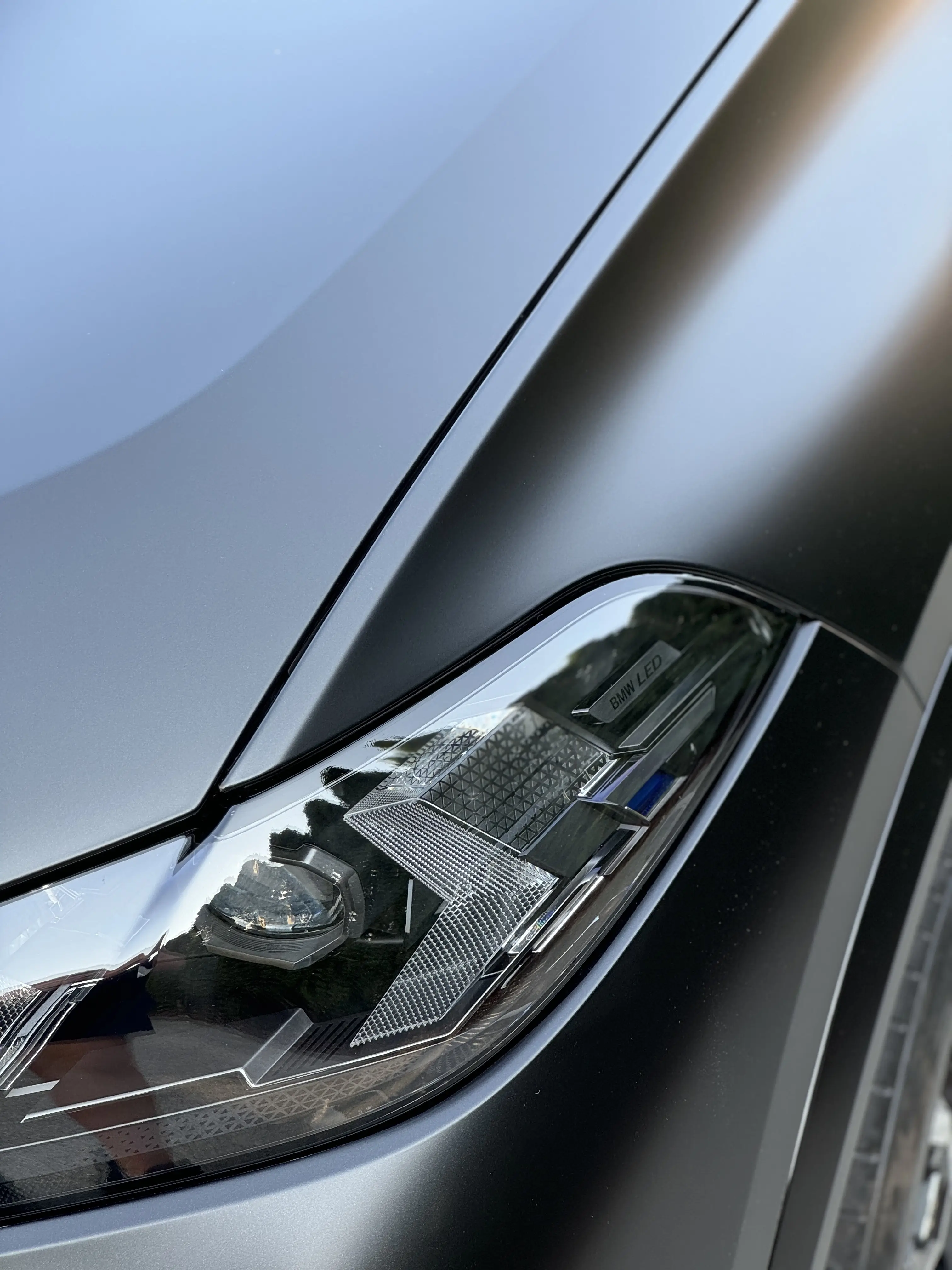 BMW X5  - View 4