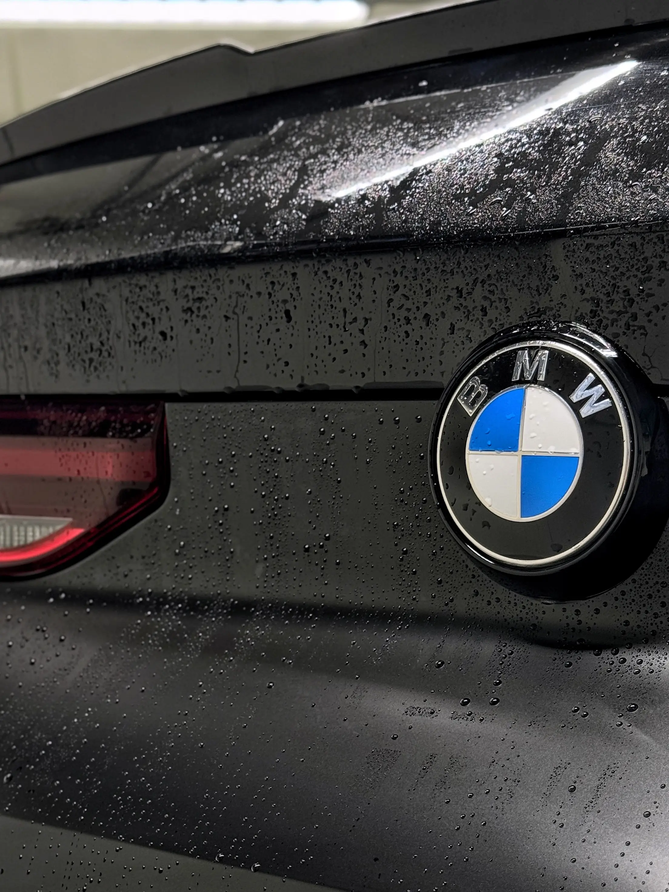 BMW X6  - View 4